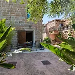 Holiday home Locations De La Casette D'araggio *