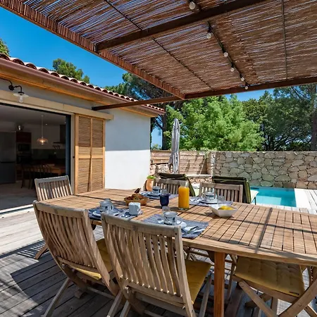 Casa vacanze Locations De La Casette D'araggio *